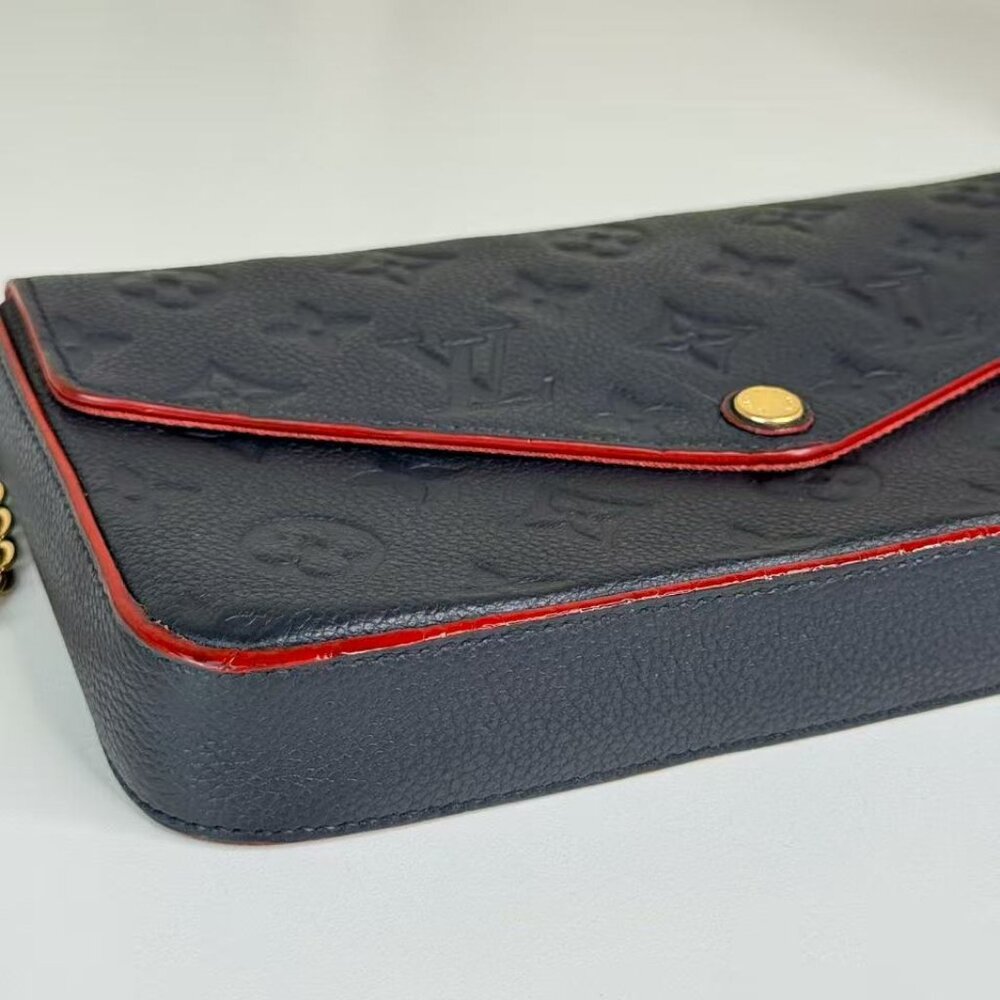 Louis Vuitton Blue Empreinte Felicie Shoulder Bag Crossbody with Gold Chain - Picture 7 of 10